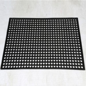 Water Resistant Rubber mat with drainage Hole for restaurant