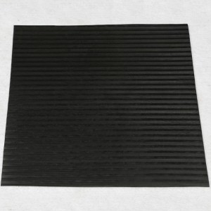 Anti fatigue Dot profile surface agricultural rubber matting animal rubber matting for animal keepers